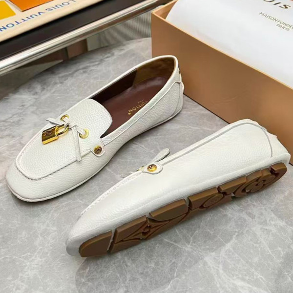 Louis Vuitton, Women Loafer