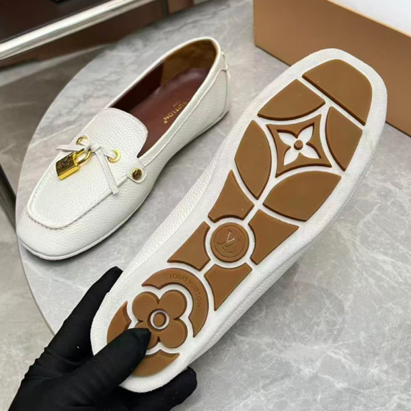 Louis Vuitton, Women Loafer