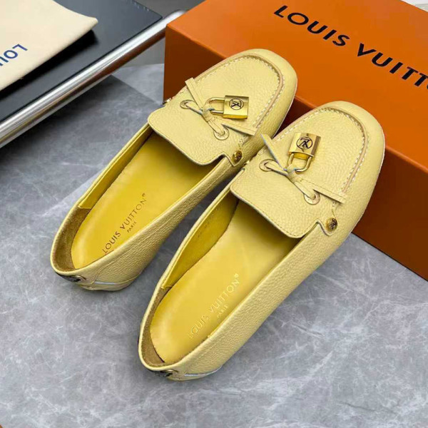 Louis Vuitton, Women Loafer