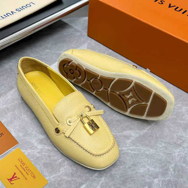 Louis Vuitton, Women Loafer