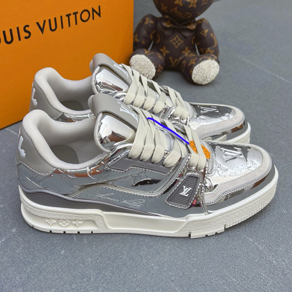 Louis Vuitton, Men Sneaker