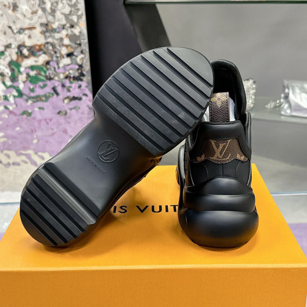 Louis Vuitton, Women Sneaker