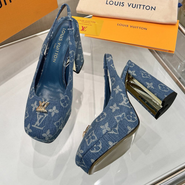 Louis Vuitton, Women Pump