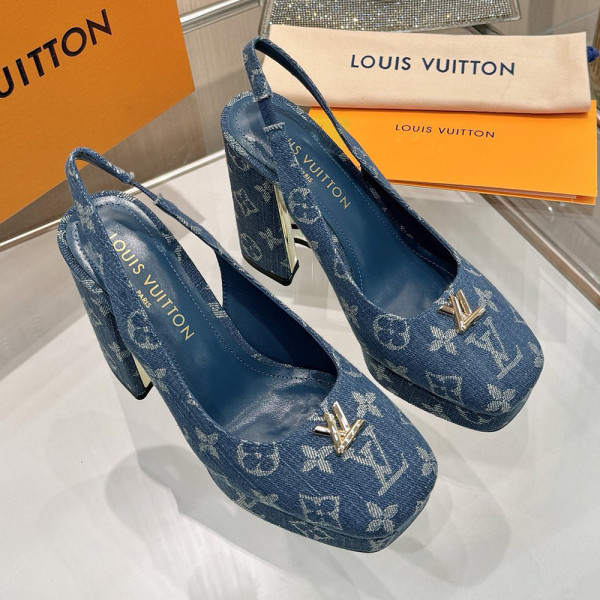 Louis Vuitton, Women Pump