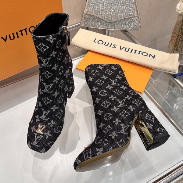Louis Vuitton, Women Boot