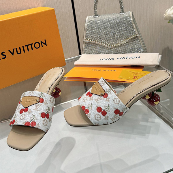 Louis Vuitton, Women Slipper