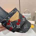 Louis Vuitton, Women Slipper