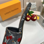 Louis Vuitton, Women Slipper