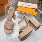 Louis Vuitton, Women Pump