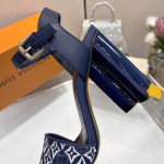 Louis Vuitton, Women Pump