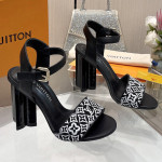 Louis Vuitton, Women Pump