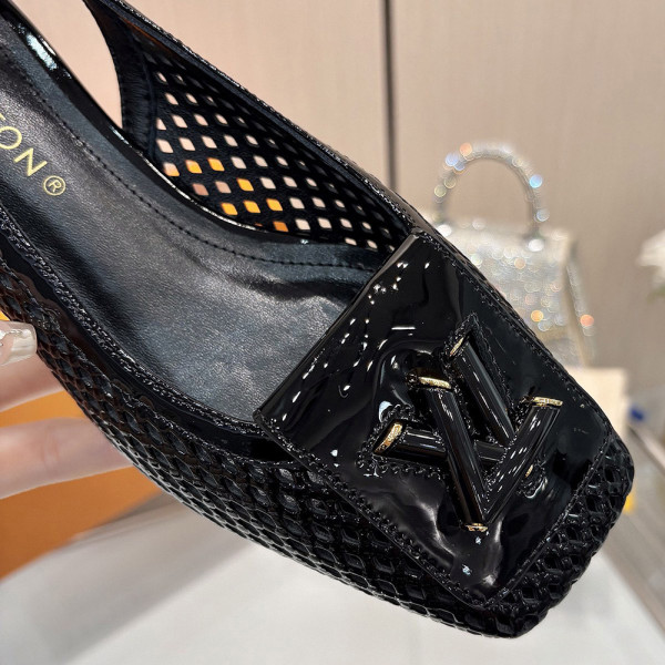 Louis Vuitton, Women Pump