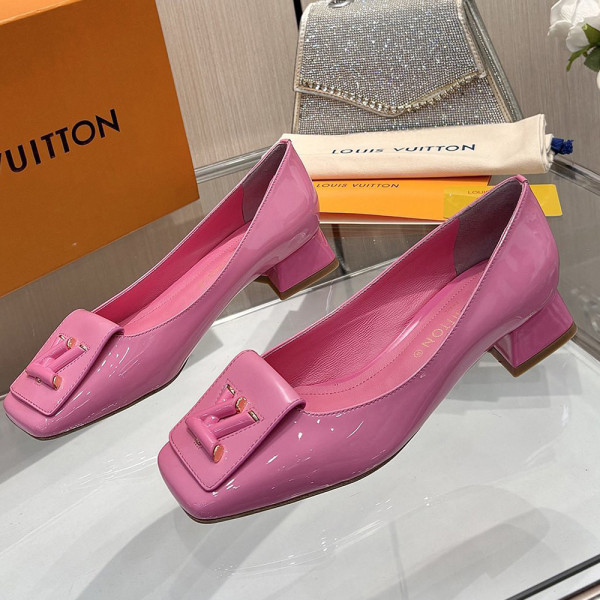 Louis Vuitton, Women Pump