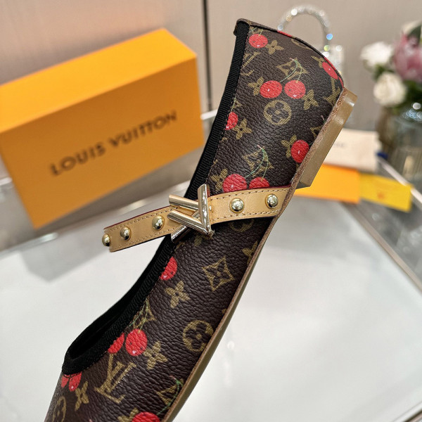 Louis Vuitton, Women Ballet Flat