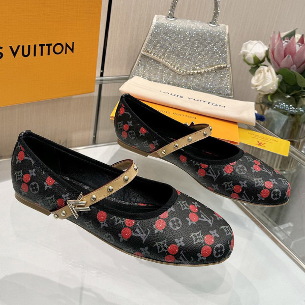 Louis Vuitton, Women Ballet Flat