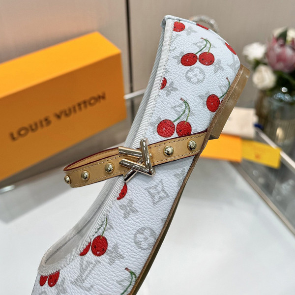 Louis Vuitton, Women Ballet Flat
