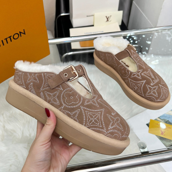 Louis Vuitton, Women Loafer