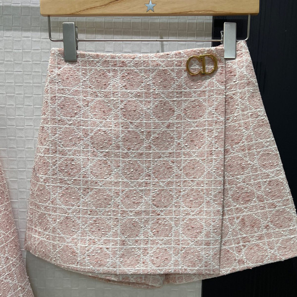 Christian Dior, Women Skirt