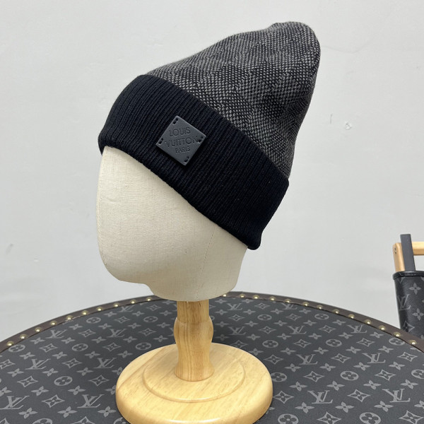Louis Vuitton, Men Beanie