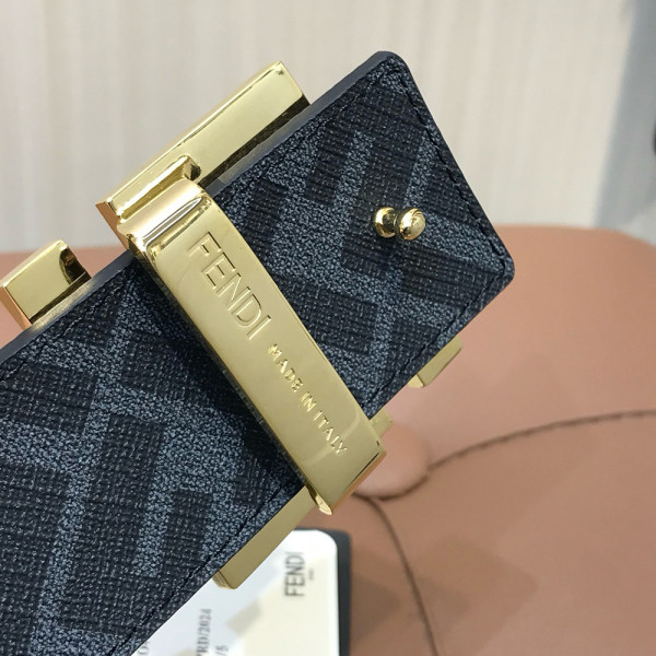 Fendi, Heren Riem