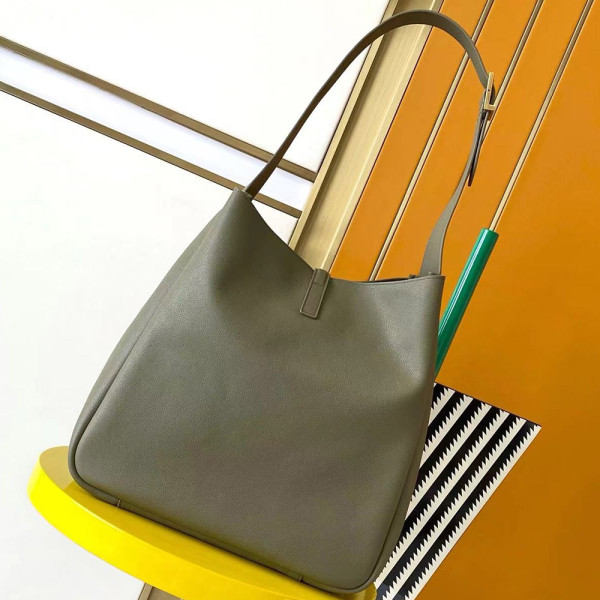 Yves Saint Laurent, Women Bag