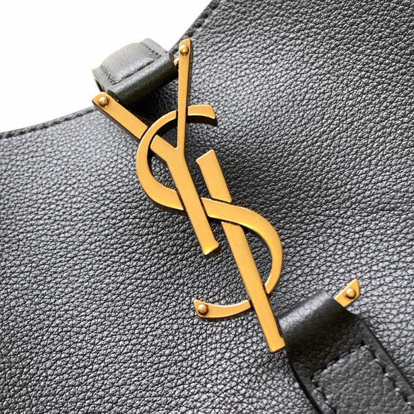 Yves Saint Laurent, Women Bag