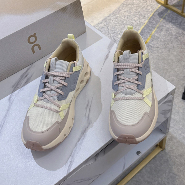 On, Women Sneaker