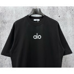 Alo Yoga, Dames T‑Shirt