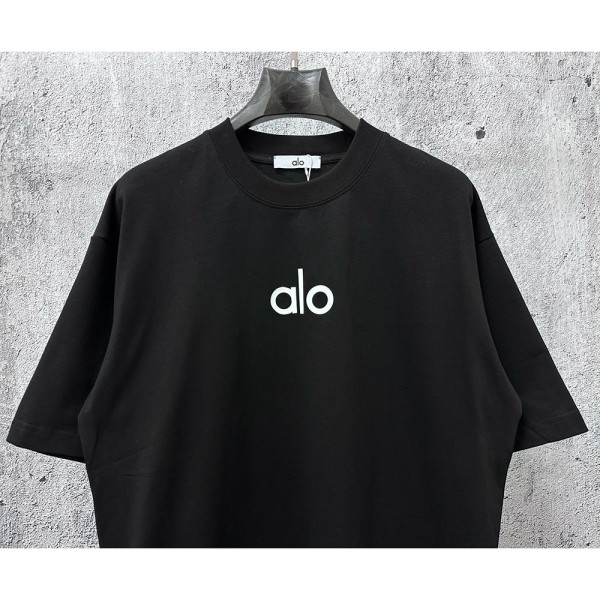 Alo Yoga, Dames T‑Shirt