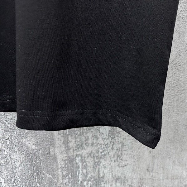 Alo Yoga, Dames T‑Shirt