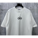 Alo Yoga, Dames T‑Shirt