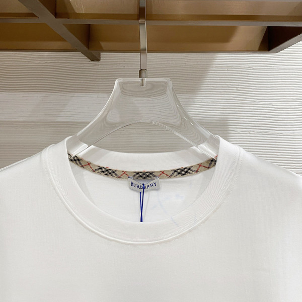 Burberry, Men T-Shirt