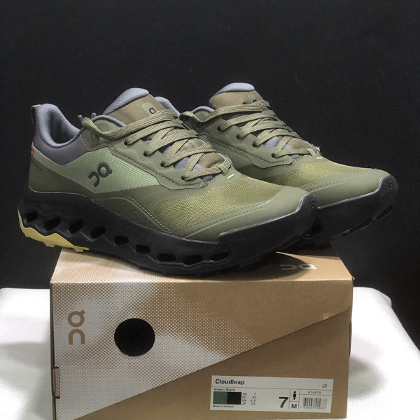 On, Women Sneaker