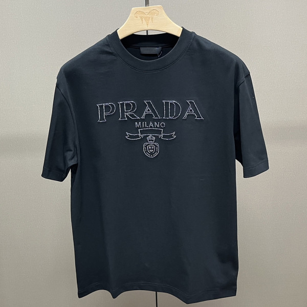 Prada, Men T-Shirt