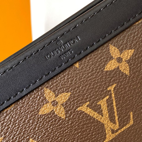Louis Vuitton, Gaston Wearable Wallet, Men Bag, Monogram