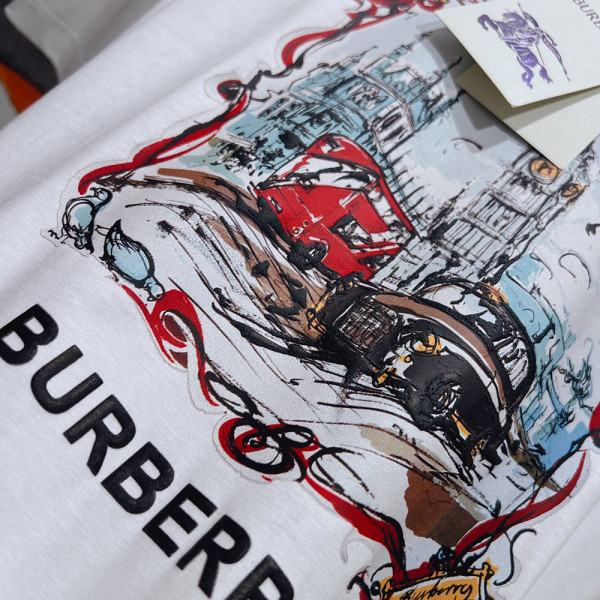 Burberry, Men T-Shirt