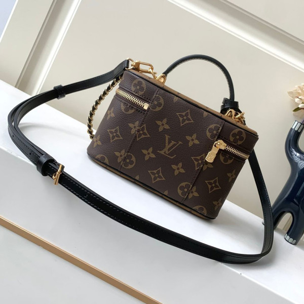 Louis Vuitton, Vanity Chain Pouch, Women Bag, Brown