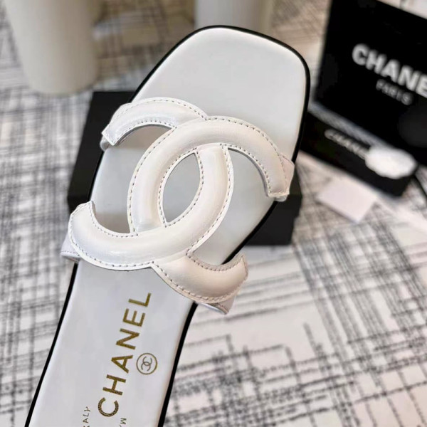 Chanel, Women Slipper