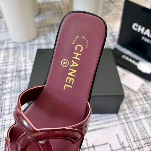 Chanel, Women Slipper
