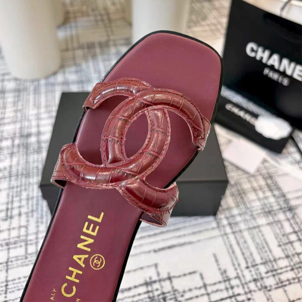 Chanel, Women Slipper