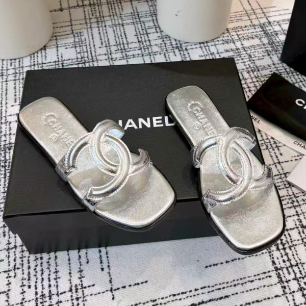 Chanel, Women Slipper