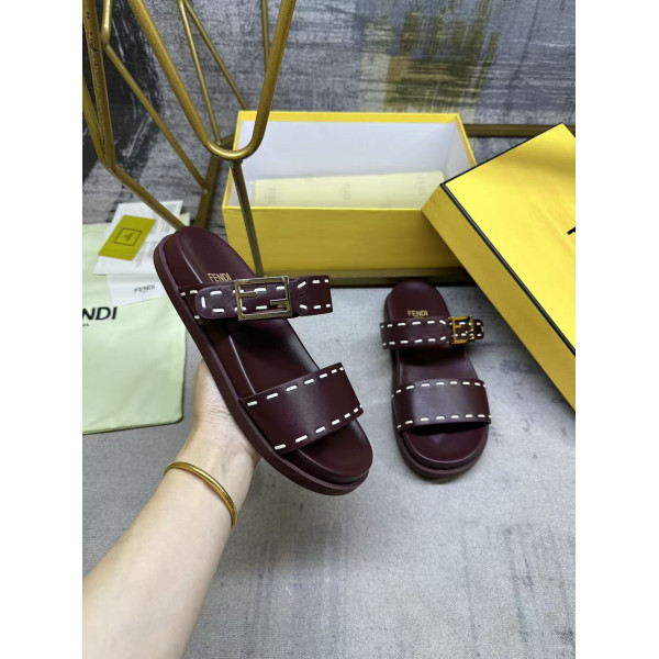 Fendi, Heren Slippers