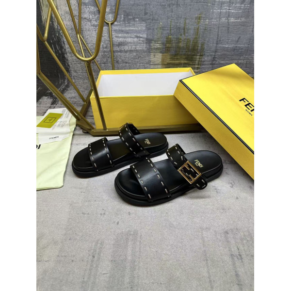 Fendi, Women Slipper