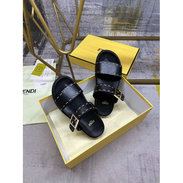 Fendi, Women Slipper
