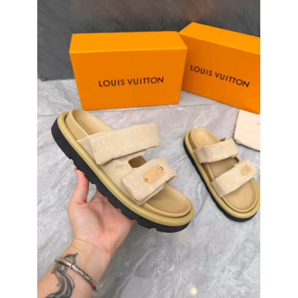 Louis Vuitton, Women Slipper