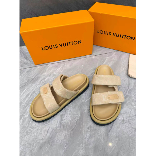 Louis Vuitton, Women Slipper