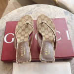 Gucci, Women Slipper, Beige, Size 39