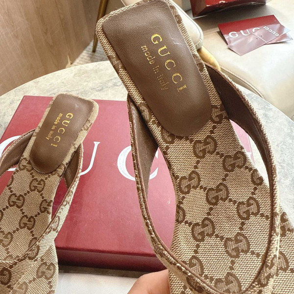 Gucci, Women Slipper, Beige, Size 39