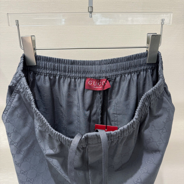 Gucci, Men Short, Grey