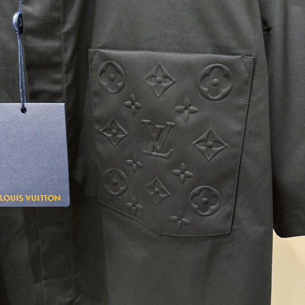 Louis Vuitton, Men Shirt